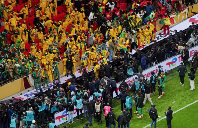 Senegal seeks investigation after title row